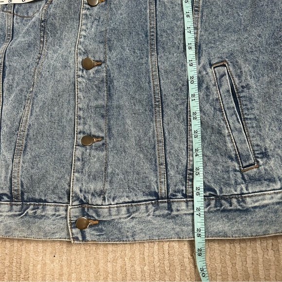 Nickelodeon Rugrats Denim Jacket - Picture 11 of 11